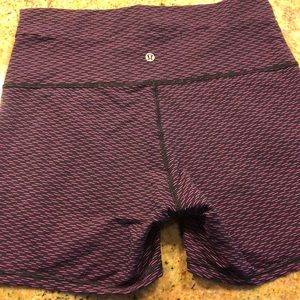 Lululemon women’s Align Bike Short